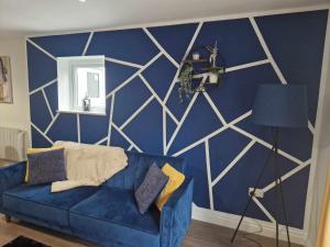 Casa di pietra - Cardiff City centre apartment with patio, Free private parking