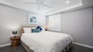 Amazing Views and Short Walk To Beach