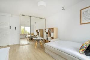 Hetmańska Comfy Studio Poznań by Noclegi Renters