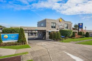 Comfort Inn On Raglan