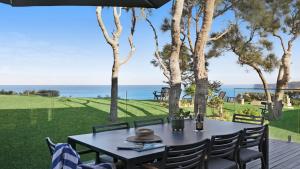 Clifftop Vista at Copacabana