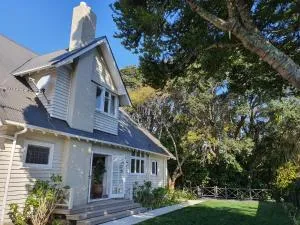 Pohutukawa House - New Plymouth Holiday Home - 斯特拉特福德