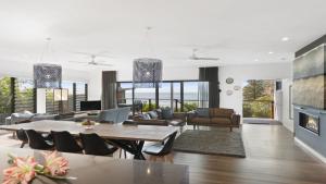 Macmasters Coastal Retreat - Heated Pool