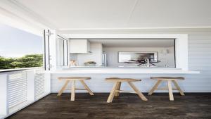 Beachfront at Avoca North