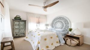 Beachfront at Avoca North