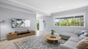 Large family house with a pool and easy walk to beach and village