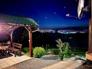 Útulný malý domček s vírivkou