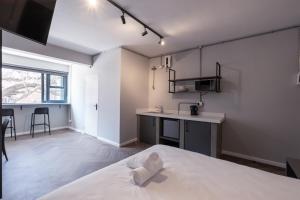 Inn & Out Plus Rosebank