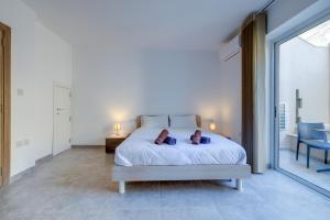 Modern Maisonette in a Central Location