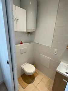 Appart avec chambre lumineux et chaleureux