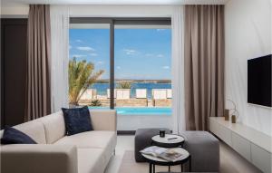 Beach Villa 1 