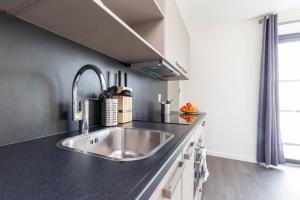 Family executive Studio with Balcony open Delft Utopia Flora 20F