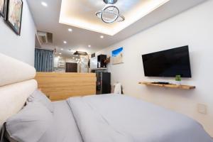 Chill 1BR Lexington with bathtub near Estella, D2