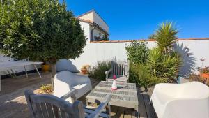 Villas Superbe villa proche de la mer : photos des chambres