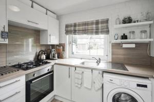 House with garden and parking 15 min to City Center