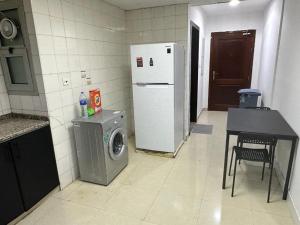 Lovely Partition Room in Barsha 1 Near Metro