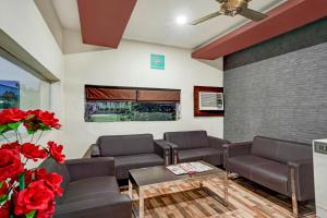 Palette - JPS Residency