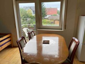 HN-Stadt Wohnung Balkon mit Gartenblick