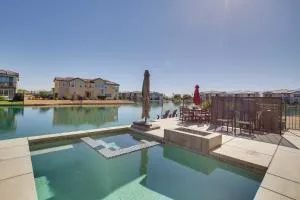 Lakefront Indio Villa Private Pool and On-Site Golf - Indio
