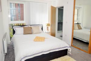 EXCEL LUXURY FLAT