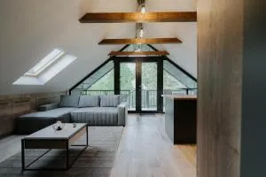 Castle Inn - Szabadkígyós - Cseretelepitanyák