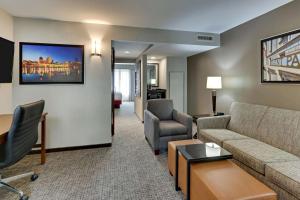 Superior King Suite room in Drury Plaza Hotel St. Paul Downtown