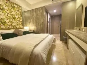 Studio Apartment @Gold Coast Pantai Indah Kapuk - Kemplang