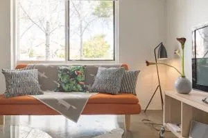 dlux + escape@aphrasia Street near Geelong CBD - Geelong