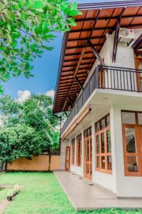 SaDev Lake Villa Bandaragama