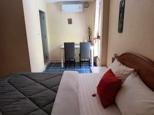Patong Rose Guest House 50m to Beach