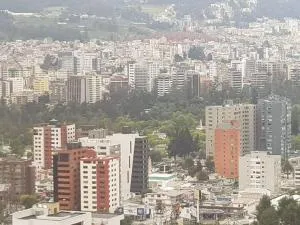 ELEVEN FLOOR - Cumbayá