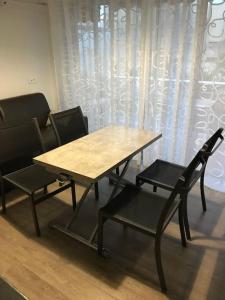 Agreable T2 au calme, parking, wifi, balcon