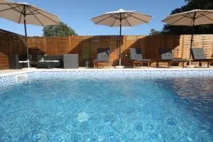 Apartman Debora sa privatnim bazenom - Pula