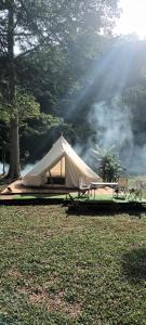 Umarin Glamping Resort Ac tent