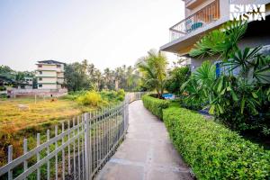 StayVista at Villa Amethyst with Pvt Pool & Jacuzzi