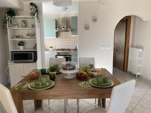 Matteos House
