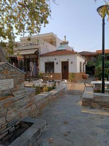 Marys Traditional home