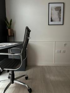 Riverside Wharf - Free Parking, Business, Couples & Families