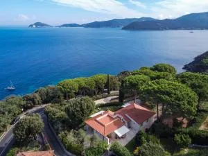 Villa Ondina - Procchio