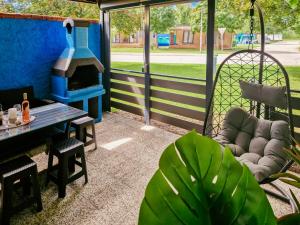 Aparthouse SUPREME with Terme Catez Swimming Pools Tickets 