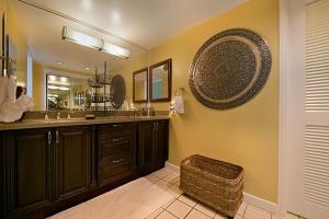 Hanalei Bay Resort 9204 five