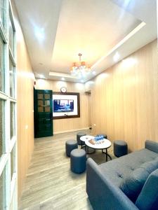 Kolor Home2BrsNear Hoankiem LakeOld Quarter