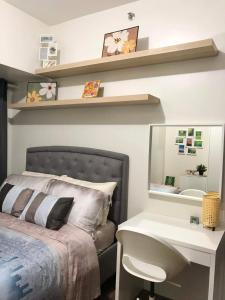 Cozy 1-BR Flat in Air Residences Makati