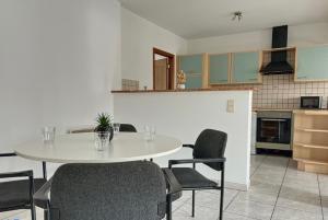 Gohyssart 51b 2 Bruxelles-Charleroi-airport