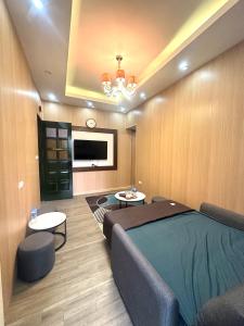 Căn Hộ - Tầng Trệt (Apartment - Ground Floor)