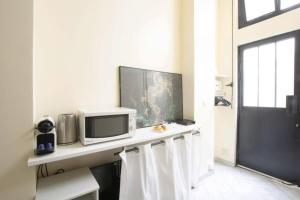 Unique Studio in Marais