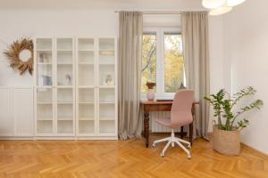 Apartmanet Holenderska in Praga by Renters