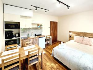 Malavi TN2 top center apartment Ruse - 3hvězdičkové hotely ve městě Ruse