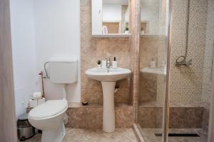 Bucharest Playful Retreat - 1BR Cozy Apartment