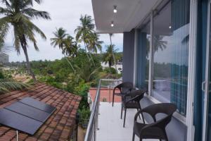 SURF UNA BEACH HOTEL